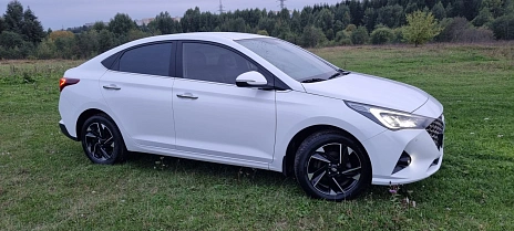 Hyundai Solaris, 2022г, передний привод, автомат