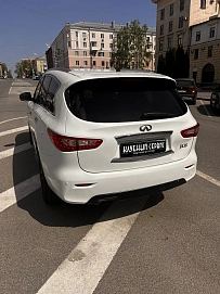 Infiniti JX, 2013г, полный привод, вариатор