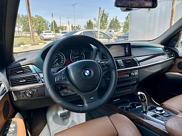 BMW X5, 2008г, передний привод, автомат