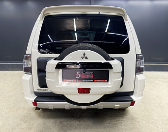 Mitsubishi Pajero, 2011г, полный привод, автомат