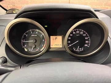 Toyota Land Cruiser Prado, 2012г, полный привод, автомат