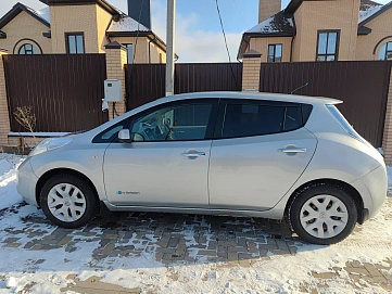 Nissan Leaf, 2014г, передний привод, автомат