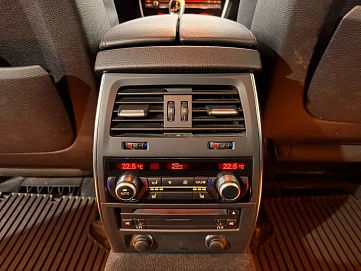 BMW , 2010г., полный привод, автомат