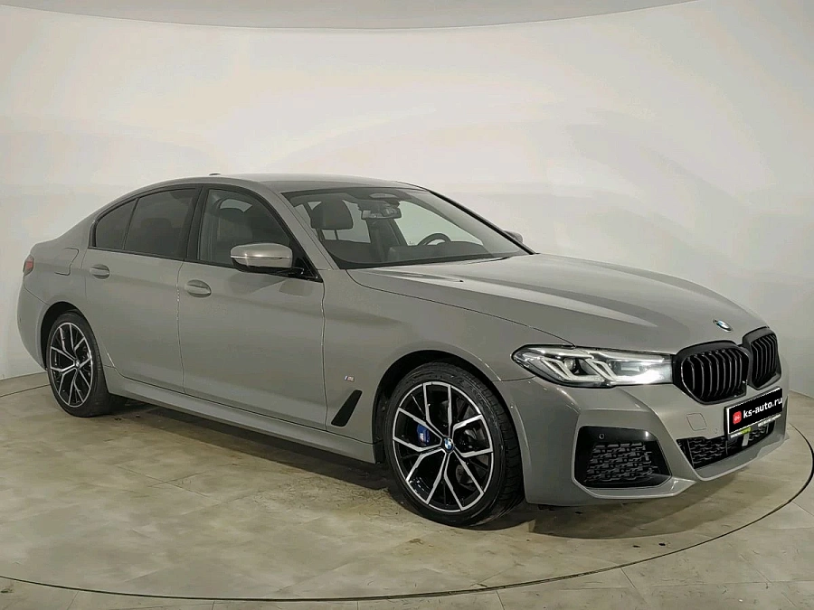 BMW 5 серии, 2020г., полный привод, автомат