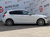 BMW 1 серии, 2012г., задний привод, автомат