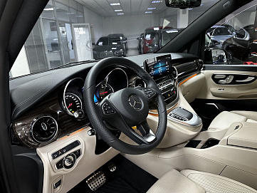 Mercedes-Benz V-Класс, 2023г, полный привод, автомат