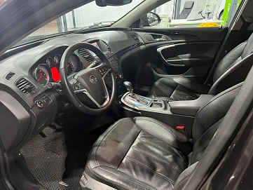 Opel Insignia, 2013г, передний привод, автомат