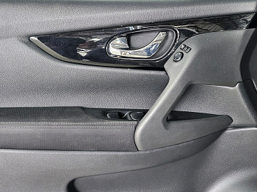 Nissan Qashqai, 2018г, передний привод, вариатор