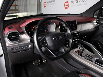 Geely Coolray, 2020г., передний привод, робот