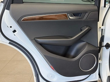 Audi Q5, 2008г, передний привод, автомат