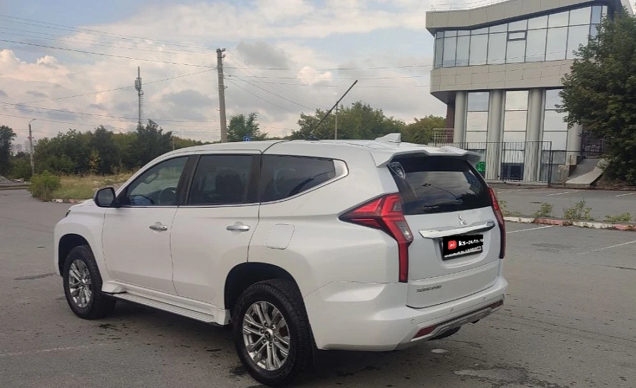 Mitsubishi Pajero Sport, 2020г., полный привод, автомат