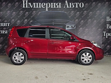 Nissan Note, 2010г, передний привод, автомат