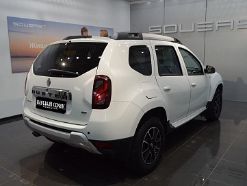 Renault Duster, 2017г, полный привод, автомат