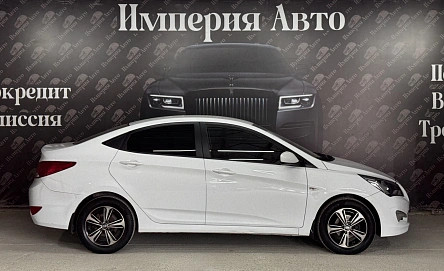 Hyundai Solaris, 2015г, передний привод, автомат