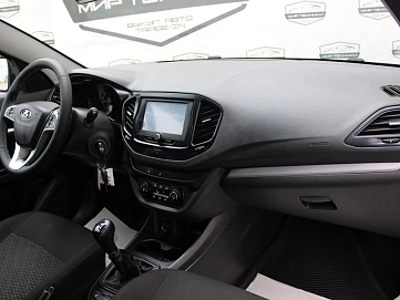 Lada (ВАЗ) Vesta, 2020г, передний привод, механика