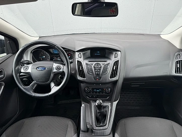 Ford Focus, 2014г, передний привод, механика