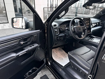 Ram 1500, 2024г, полный привод, автомат