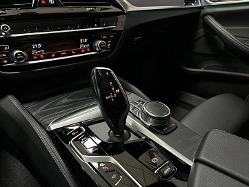 BMW , 2021г., полный привод, автомат