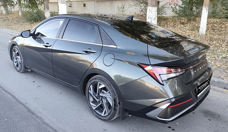 Hyundai Elantra, 2024г, передний привод, вариатор