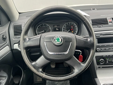 Skoda Octavia, 2013г, передний привод, механика
