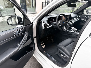 BMW X6, 2024г, полный привод, автомат