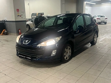 Peugeot 308, 2010г, передний привод, автомат