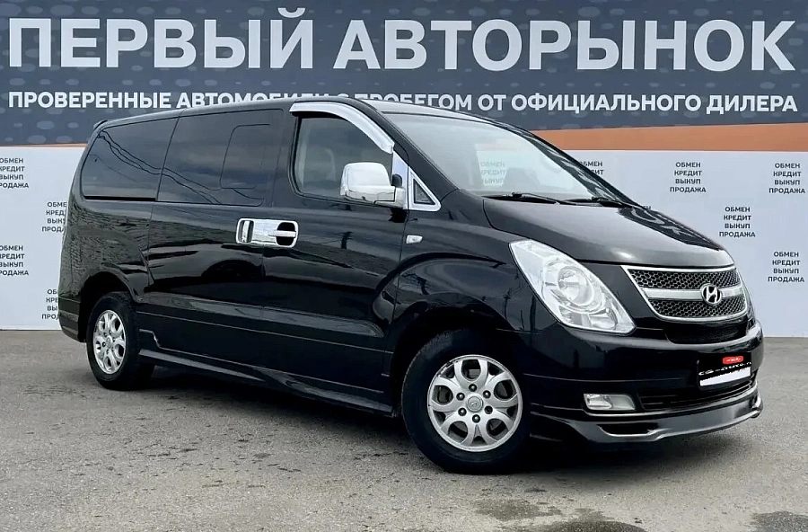 Hyundai Grand Starex, 2011г., задний привод, автомат