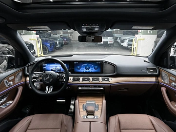 Mercedes-Benz GLS, 2025г, полный привод, автомат
