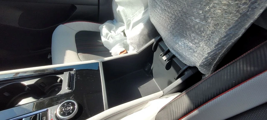 Volkswagen Teramont, 2026г., полный привод, робот