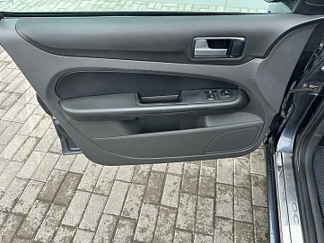 Ford Focus, 2006г, передний привод, механика