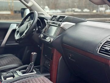 Toyota Land Cruiser Prado, 2014г, полный привод, автомат