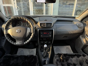 Nissan Terrano, 2015г, передний привод, механика