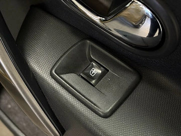 Renault Sandero, 2016г, передний привод, механика