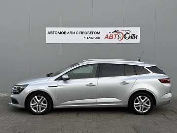 Renault Megane, 2019г, передний привод, механика