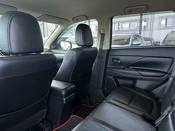 Mitsubishi Outlander, 2013г, полный привод, вариатор