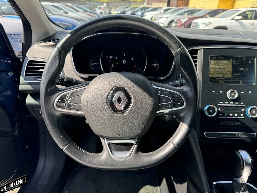 Renault Megane, 2019г., передний привод, робот