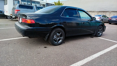 Toyota Camry, 2000г, передний привод, автомат