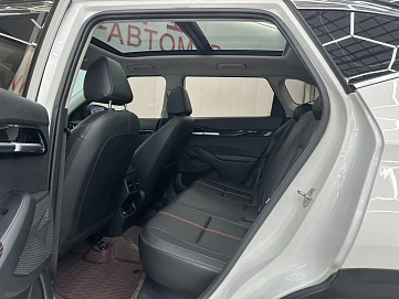 Kia KX3, 2022г, передний привод, вариатор