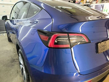 Tesla Model Y, 2021г, полный привод, автомат