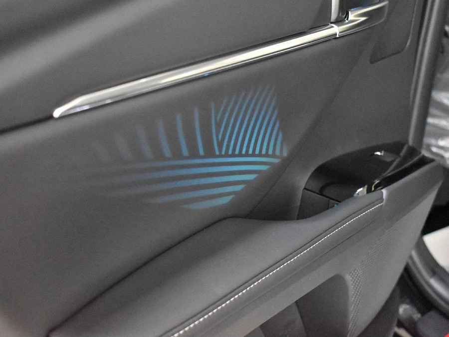 Toyota Camry, 2026г., передний привод, вариатор