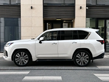 Lexus LX, 2024г., полный привод, автомат