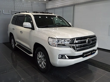 Toyota Land Cruiser, 2017г, полный привод, автомат