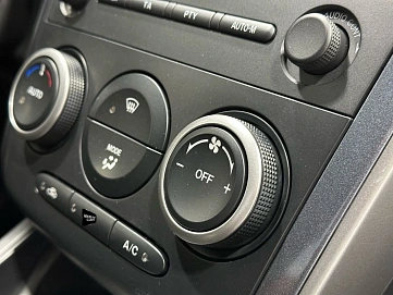 Mazda CX-7, 2011г, передний привод, автомат