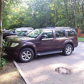 Nissan Pathfinder, 2012г, полный привод, автомат