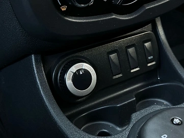 Renault Duster, 2015г, полный привод, автомат