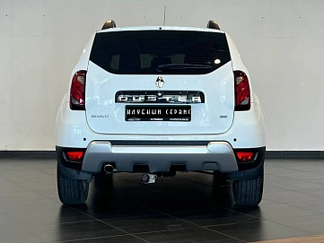 Renault Duster, 2018г, передний привод, автомат