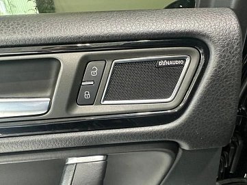 Volkswagen Touareg, 2011г, полный привод, автомат
