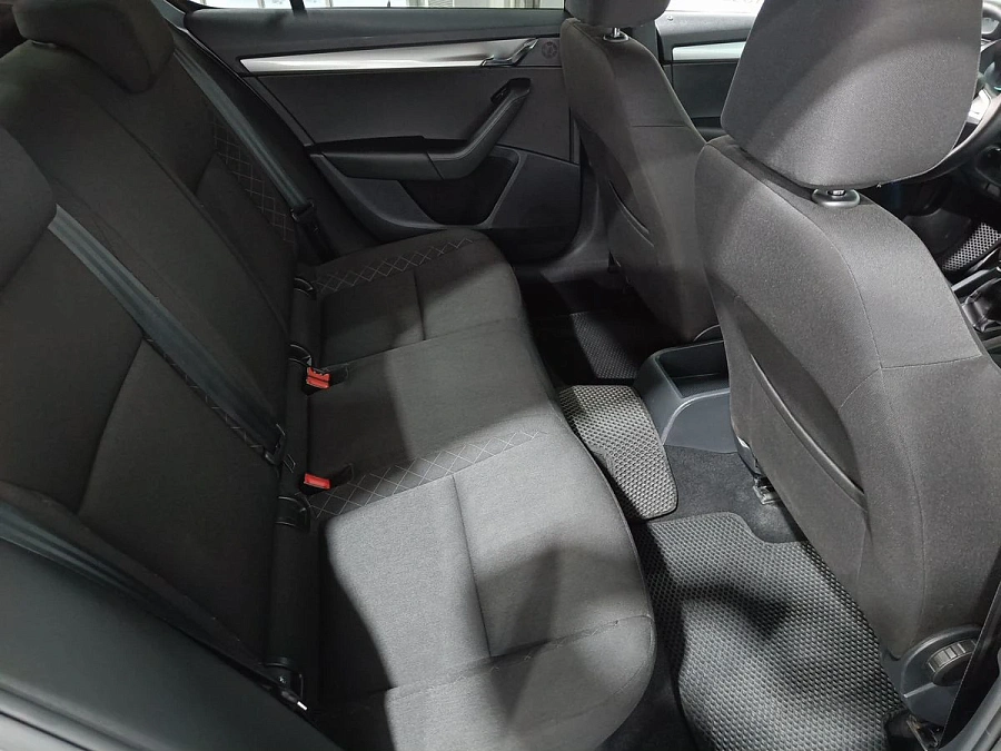 Skoda Octavia, 2018г., передний привод, механика