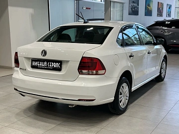 Volkswagen Polo, 2017г, передний привод, механика