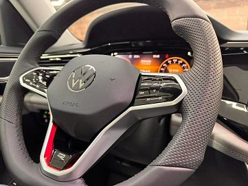 Volkswagen Teramont, 2025г., полный привод, робот